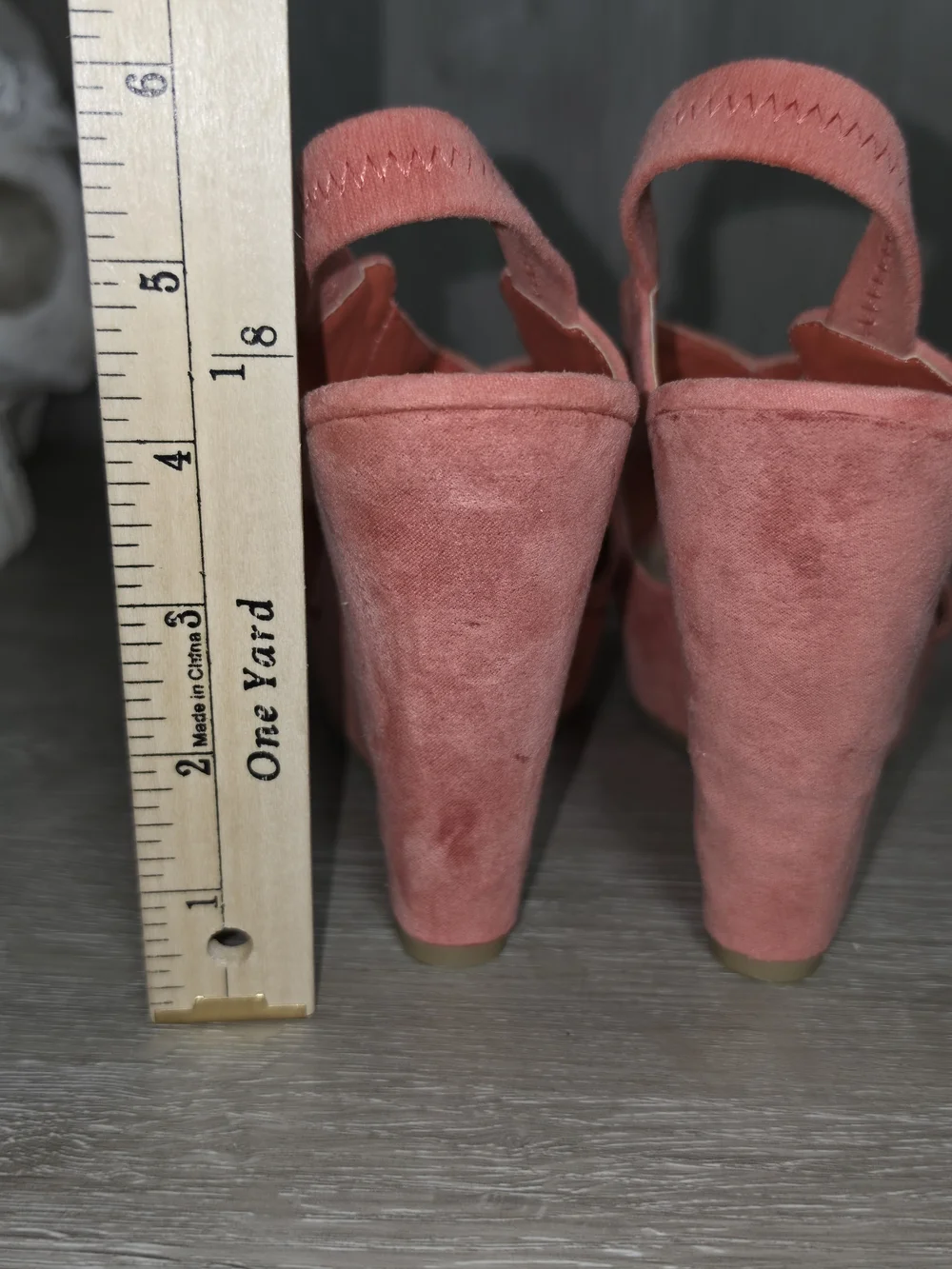 Massini Mindy Women's Coral Suede Platform Wedge Sandals Size 6.5